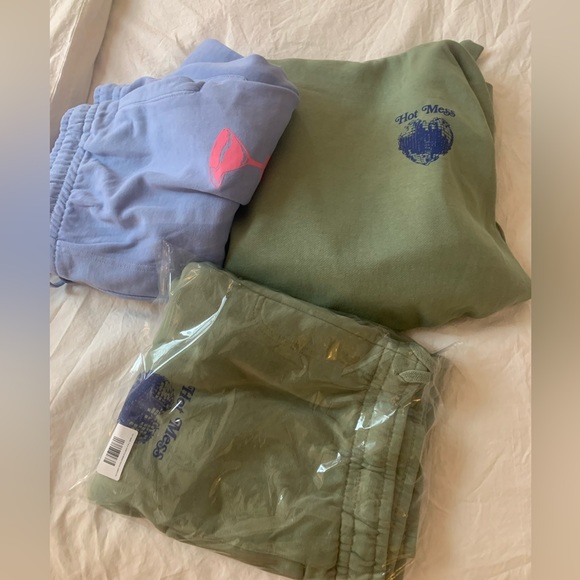 Alix Earle Hot Mess Merch | Blue Sweatpants | XXL - Picture 4 of 5